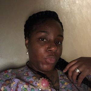 Meet your Posher, Lashana